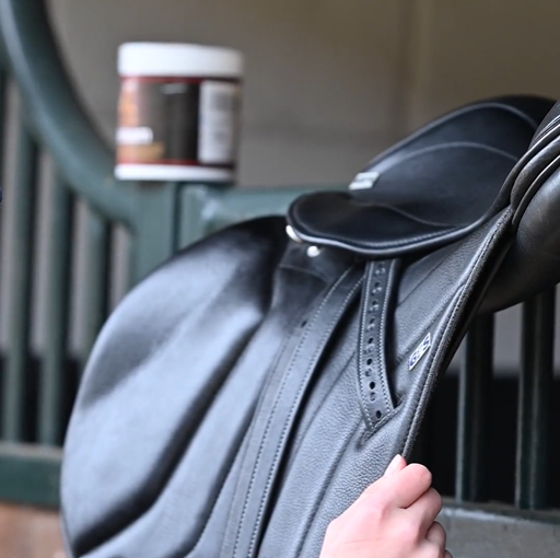 gfs-saddles-explain--winter-saddle-care