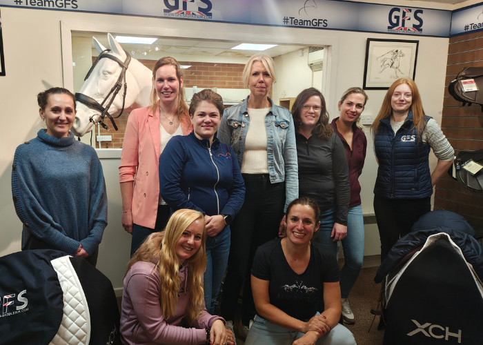 customers-2