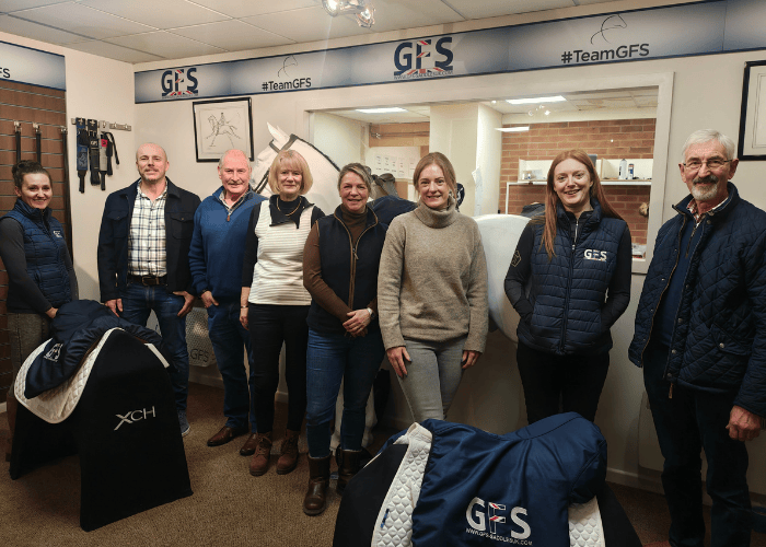 customers-8
